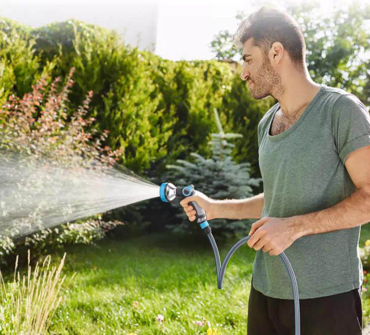 Garden watering system